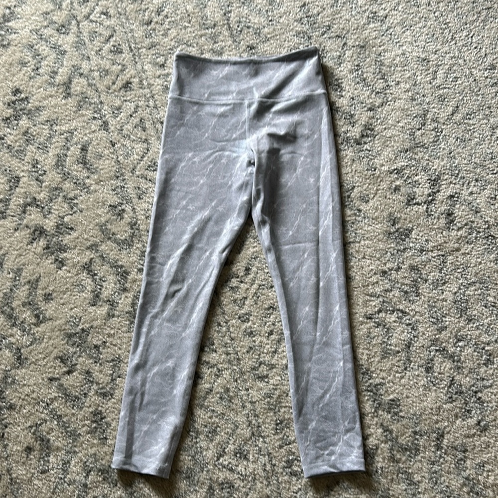 Zyia leggings size 4.  Like new condition.